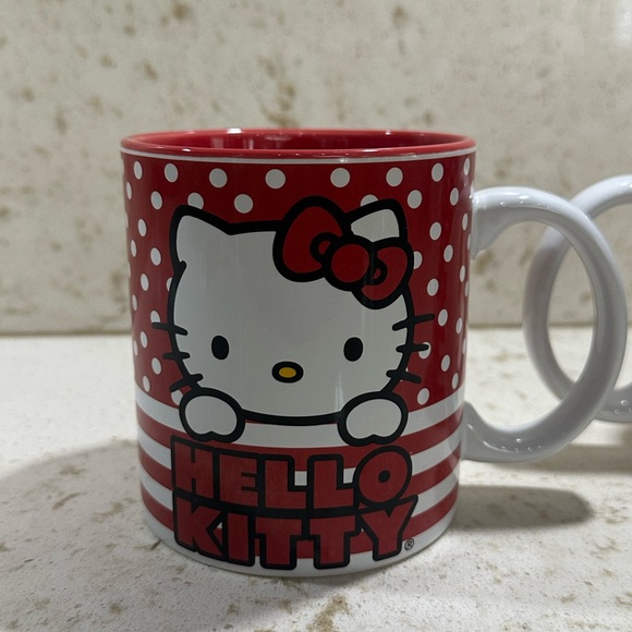 Hello Kitty x Sanrio Red Polka Dot & Stripe Ceramic Mug Set *BNWT* - Picture 6 of 6